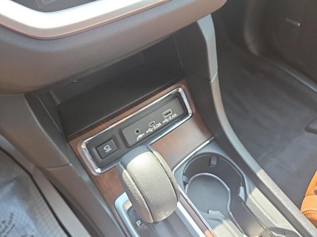 Photo of 2024 Magnetite Gray Metallic Subaru Ascent