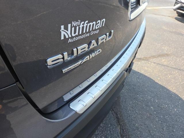 Photo of 2024 Magnetite Gray Metallic Subaru Ascent