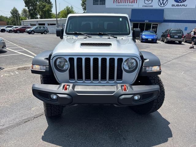 Photo of 2023 Silver Zynith Clearcoat Jeep Gladiator