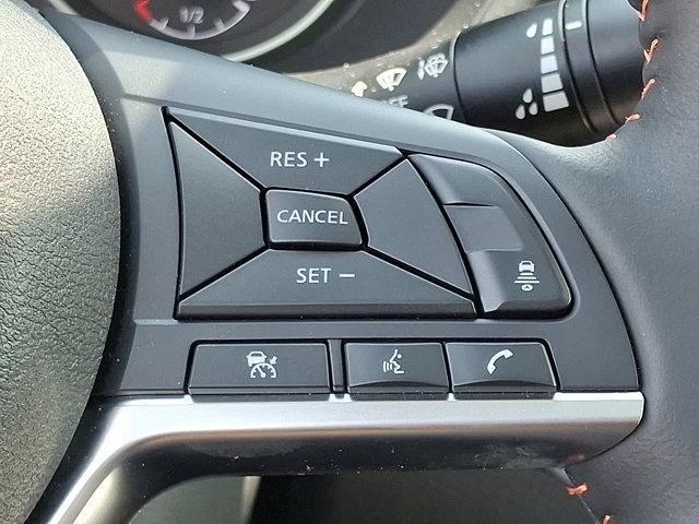 Photo of 2024 Aspen White Tricoat Nissan Sentra