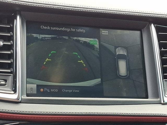 Photo of 2024 Radiant White INFINITI QX50