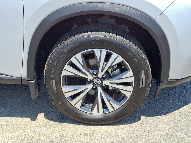 Photo of 2021 Brilliant Silver Metallic Nissan Rogue