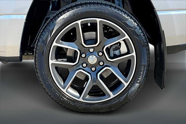 Photo of 2020 Billet Silver Metallic RAM 1500