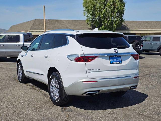 Photo of 2023 White Buick Enclave
