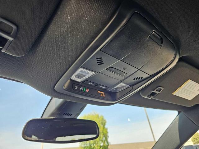 Photo of 2023 White Buick Enclave