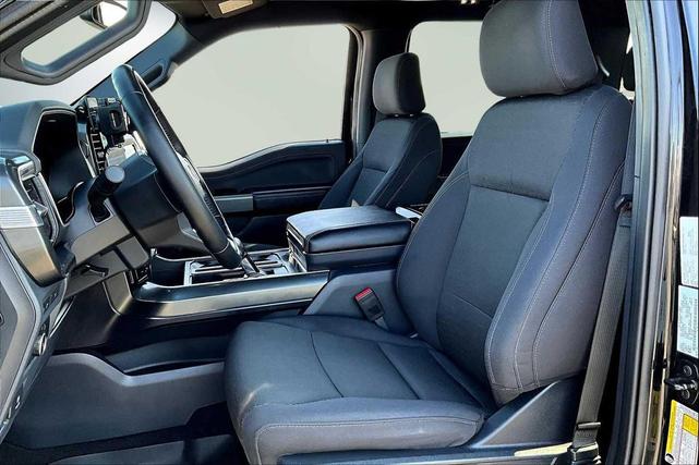Photo of 2022 Agate Black Metallic Ford F-150