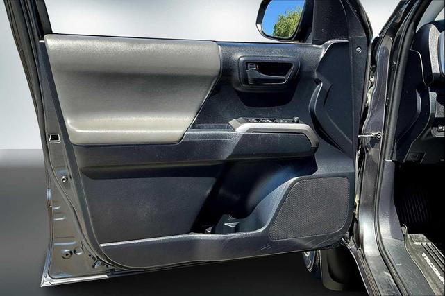 Photo of 2019 Magnetic Gray Metallic Toyota Tacoma