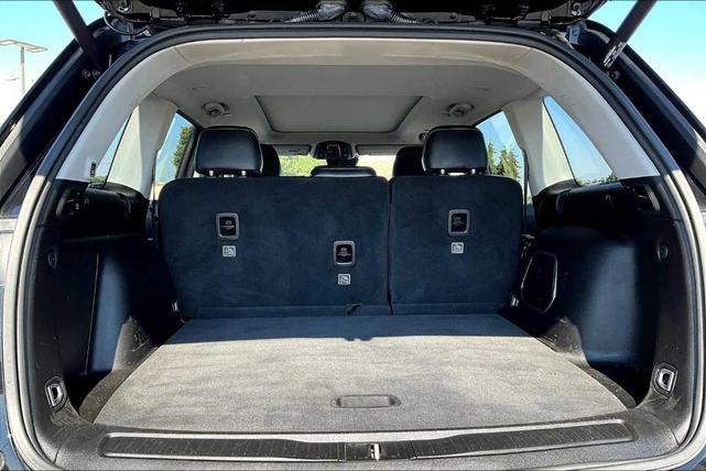 Photo of 2023 Diamond Black Jeep Grand Cherokee 4xe