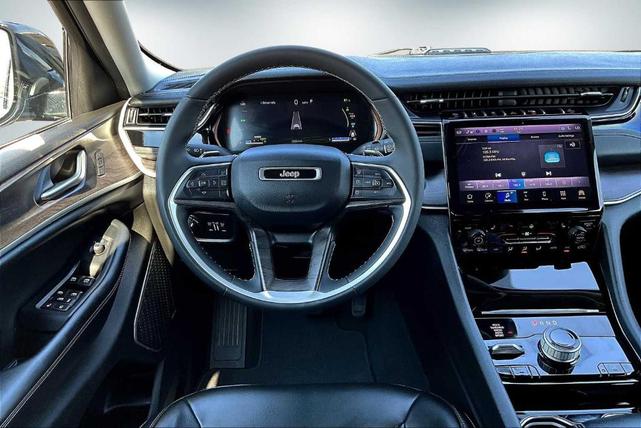 Photo of 2023 Diamond Black Jeep Grand Cherokee 4xe