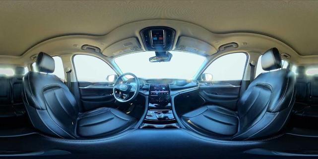 Photo of 2023 Diamond Black Jeep Grand Cherokee 4xe