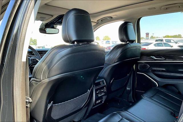 Photo of 2023 Diamond Black Jeep Grand Cherokee 4xe