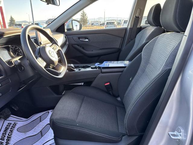 Photo of 2023 Brilliant Silver Nissan Rogue