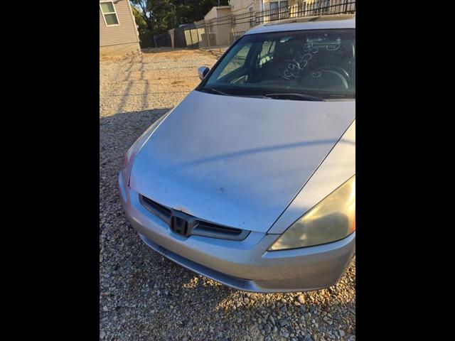 Photo of 2003 Silver Honda Accord