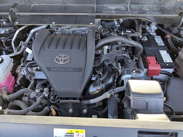 Photo of 2024 Midnight Black Metallic Toyota Highlander