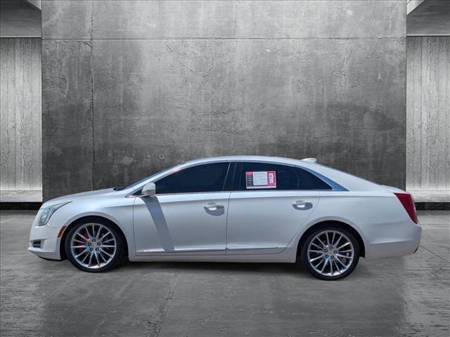 Photo of 2016 Crystal White Tricoat Cadillac XTS