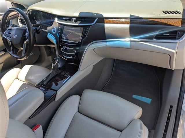 Photo of 2016 Crystal White Tricoat Cadillac XTS