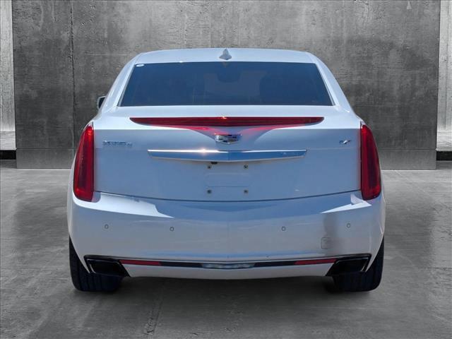 Photo of 2016 Crystal White Tricoat Cadillac XTS