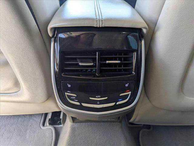 Photo of 2016 Crystal White Tricoat Cadillac XTS
