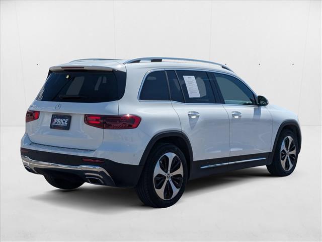 Photo of 2024 Polar White Mercedes-Benz GLB 250