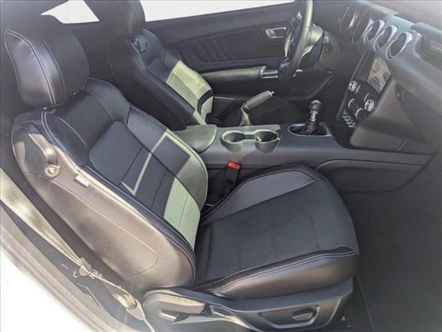 Photo of 2023 Oxford White Ford Mustang