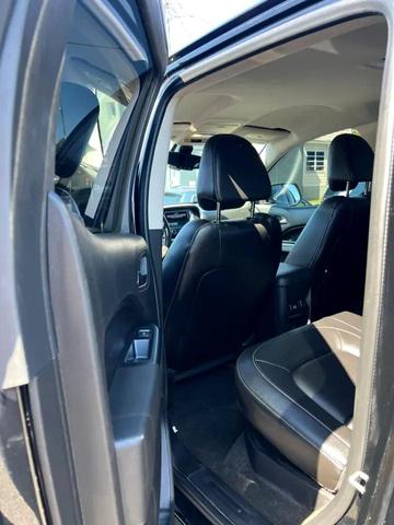 Photo of 2015 Black Chevrolet Colorado