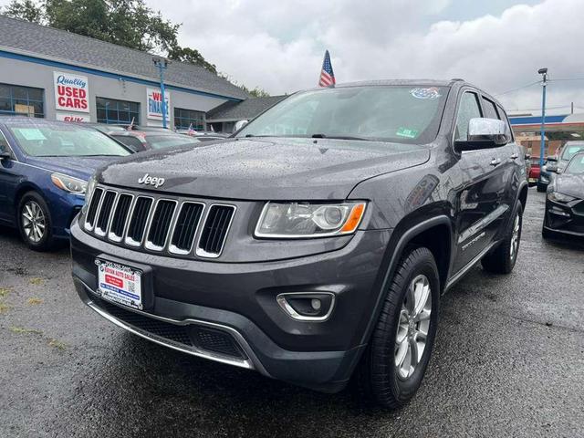 Photo of 2016 Granite Crystal Metallic Clearcoat Jeep Grand Cherokee