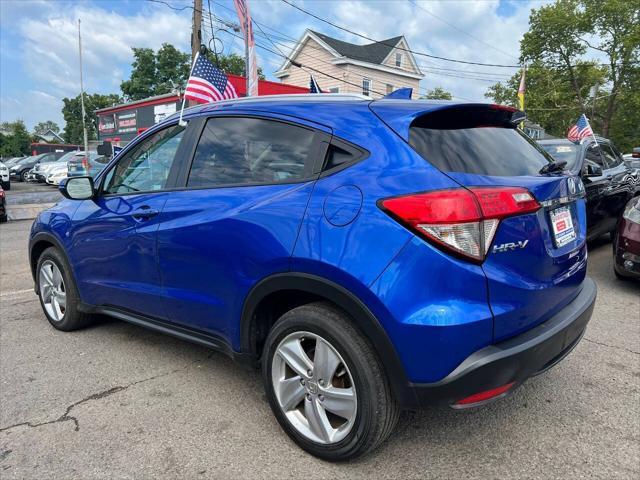 Photo of 2020 Aegean Blue Metallic Honda HR-V