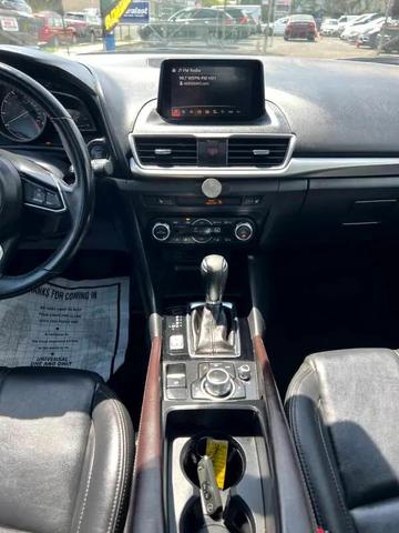 Photo of 2017 Blue Mazda Mazda3