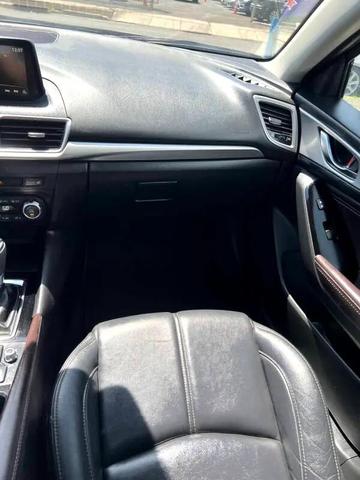 Photo of 2017 Blue Mazda Mazda3