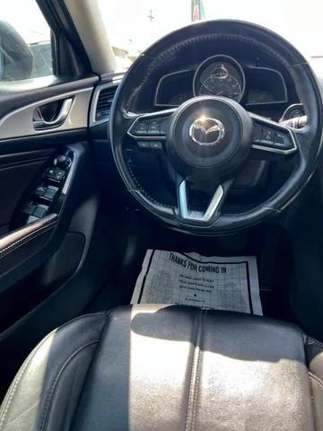 Photo of 2017 Blue Mazda Mazda3