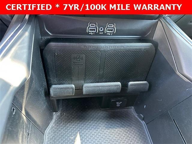 Photo of 2025 Diamond Black RAM 1500