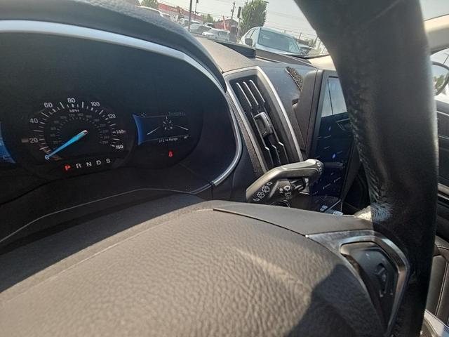 Photo of 2021 Gray Ford Edge