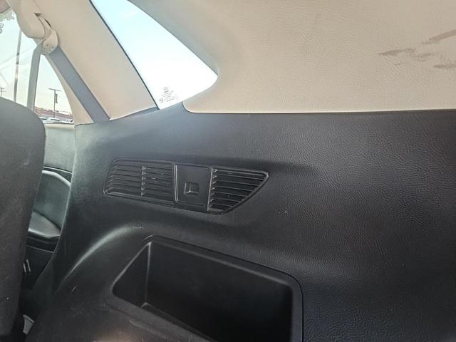 Photo of 2021 Gray Ford Edge