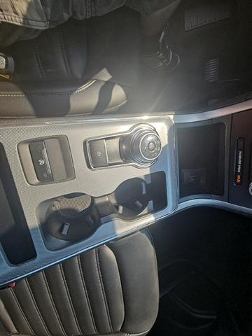 Photo of 2021 Gray Ford Edge
