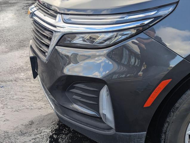 Photo of 2022 Iron Gray Metallic Chevrolet Equinox