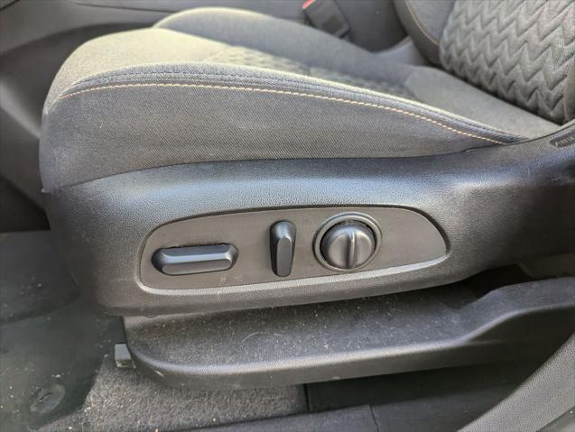 Photo of 2022 Iron Gray Metallic Chevrolet Equinox