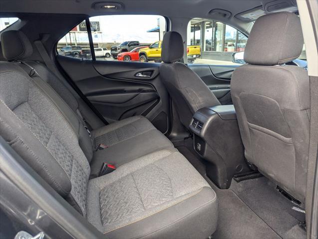 Photo of 2022 Iron Gray Metallic Chevrolet Equinox