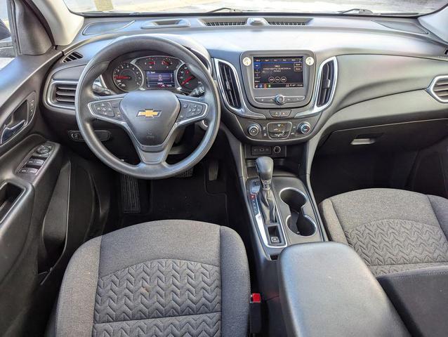 Photo of 2022 Iron Gray Metallic Chevrolet Equinox