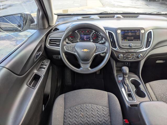 Photo of 2022 Iron Gray Metallic Chevrolet Equinox