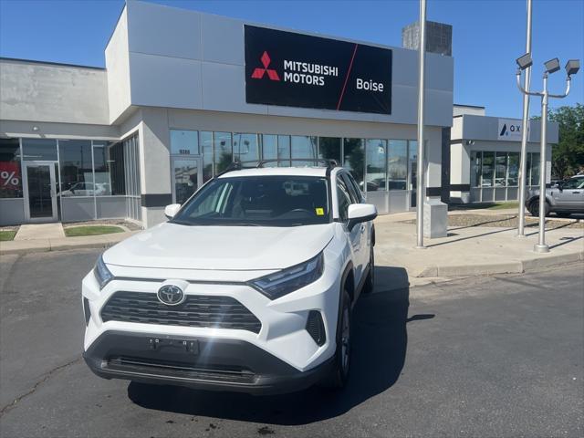 Photo of 2023 Ice Cap Toyota RAV4