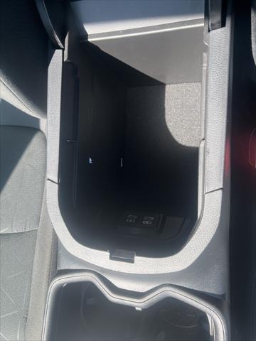 Photo of 2023 Ice Cap Toyota RAV4