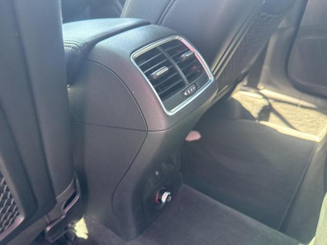 Photo of 2015 Monsoon Gray Metallic Audi Q3