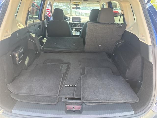 Photo of 2023 Caspian Blue Metallic Nissan Rogue
