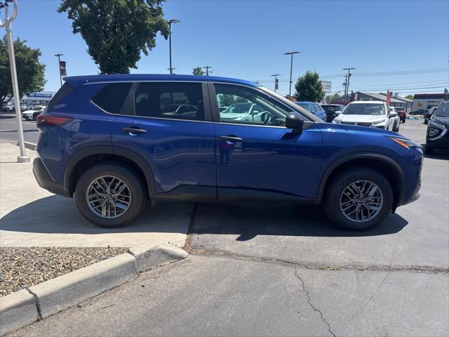 Photo of 2023 Caspian Blue Metallic Nissan Rogue