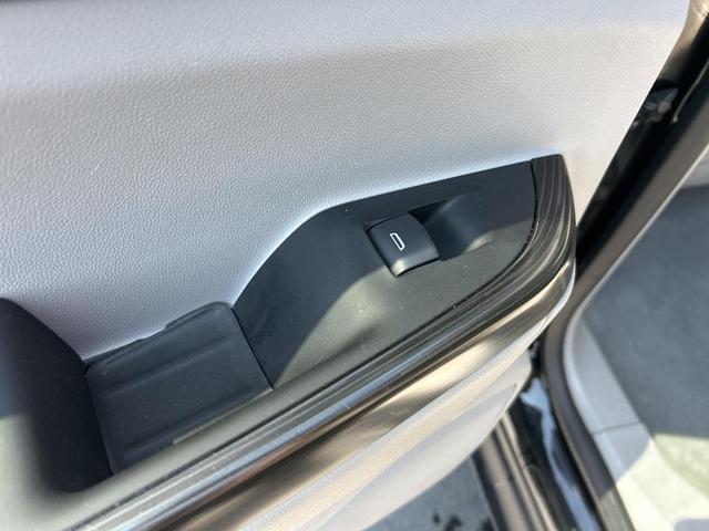 Photo of 2023 Ebony Twilight Metallic GMC Acadia