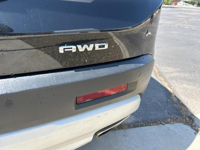 Photo of 2023 Ebony Twilight Metallic GMC Acadia