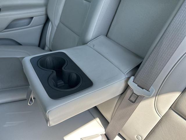 Photo of 2023 Ebony Twilight Metallic GMC Acadia