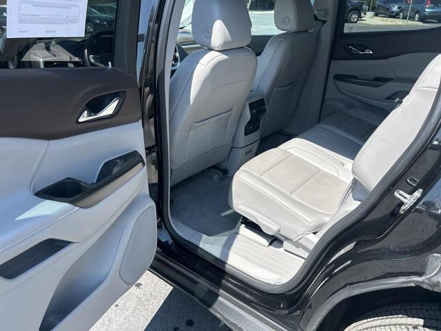 Photo of 2023 Ebony Twilight Metallic GMC Acadia
