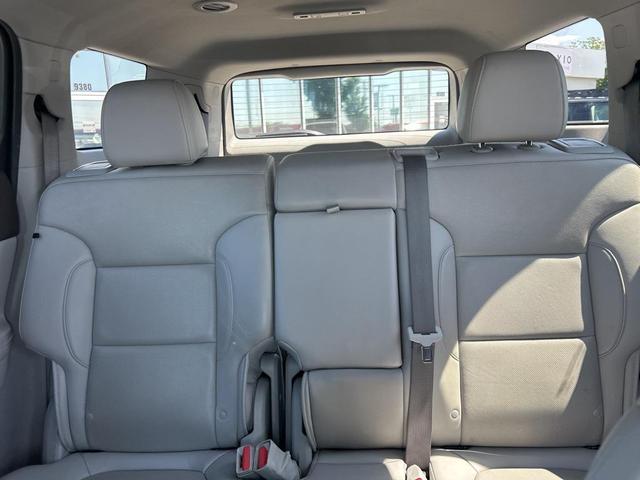 Photo of 2023 Ebony Twilight Metallic GMC Acadia