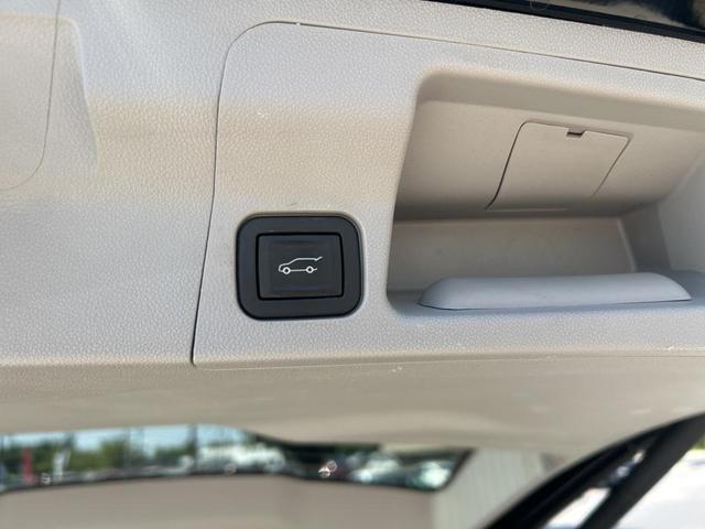 Photo of 2023 Ebony Twilight Metallic GMC Acadia